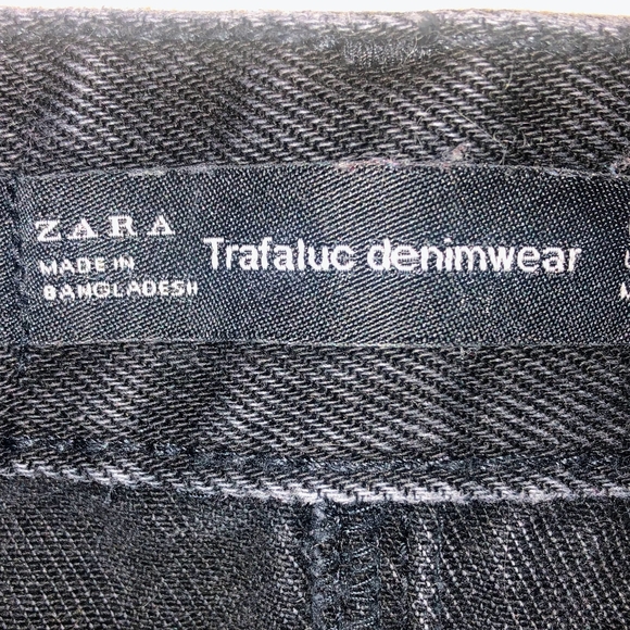 Zara women's size L long black denim skirt - Picture 3 of 5
